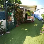 Hostel Clematisso