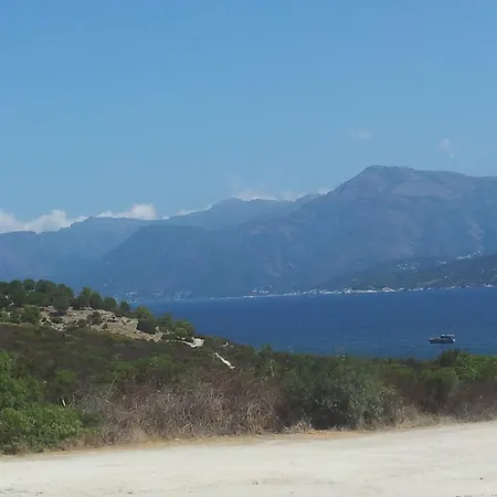 Hostel Clematisso Lucciana (Corsica)