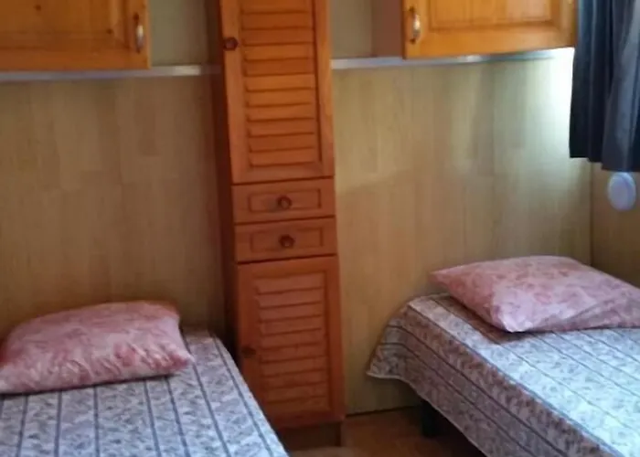 Hostel Clematisso Lucciana (Corsica)